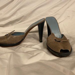 Ixos Brand Leather Peep Toe Mule Heels
